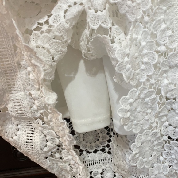 white lace Crocheted dress size 6 - Picture 10 of 11